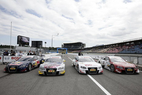 Audi kørerne viste sig suveræne i kvalifikationen på Hockenheim, hvor det var Mattias Ekström der tog sig af pole position.